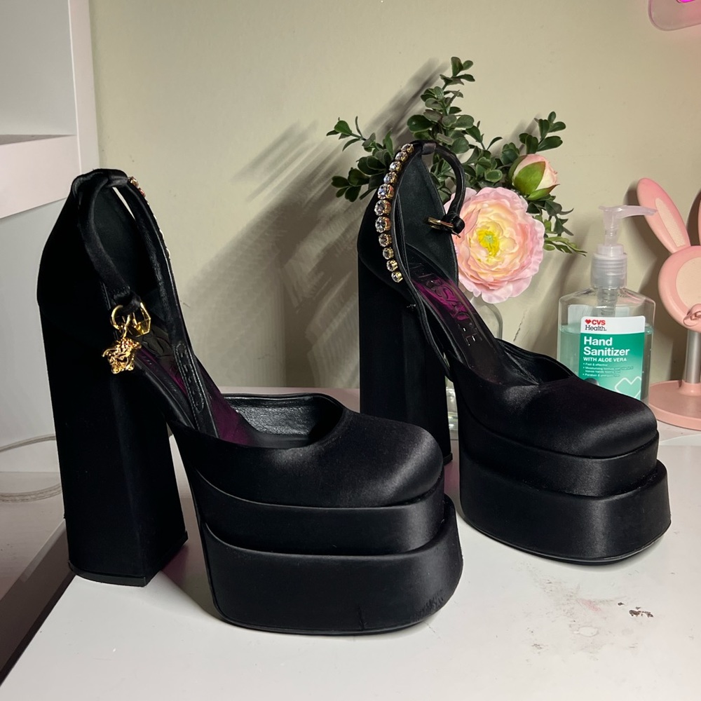 Versace Black Platform Heels - Picture 3 of 8